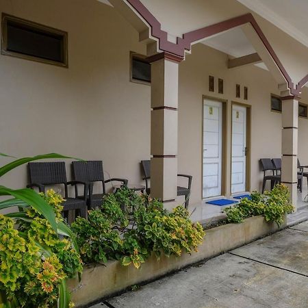 Reddoorz Syariah Near Taman Rekreasi Kalianget Wonosobo Hotell Exteriör bild